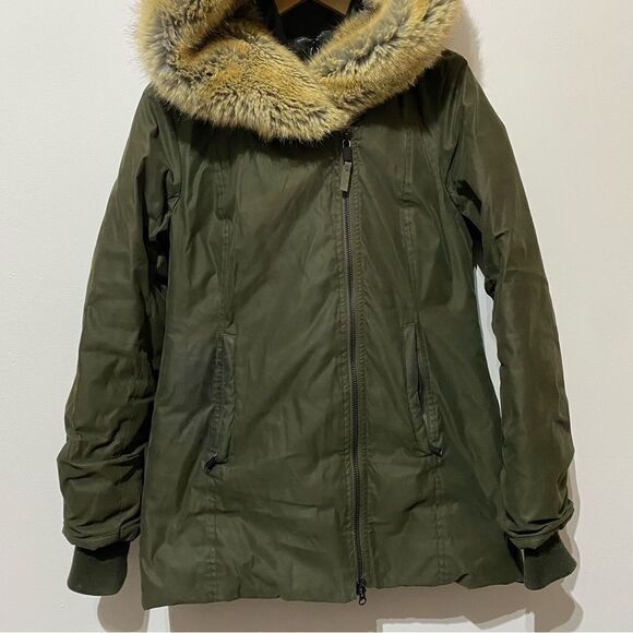 Aritzia Babaton Harrison Parka Jacket - Picture 10 of 10